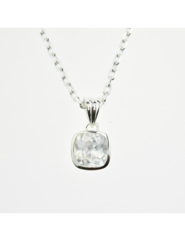 Pendentif argent carré petit format cristal de roche facetté