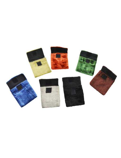Petite pochette en velours avec scratch
