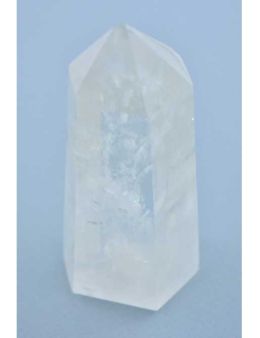 Obélisque cristal de roche naturel de qualité supérieure