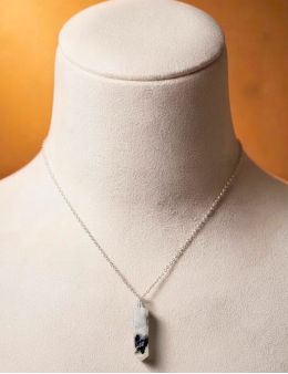 Pendentif - Obélisque - Pierre de Lune Arc-en-ciel