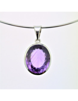 Pendentif argent ovale pierre facettée
